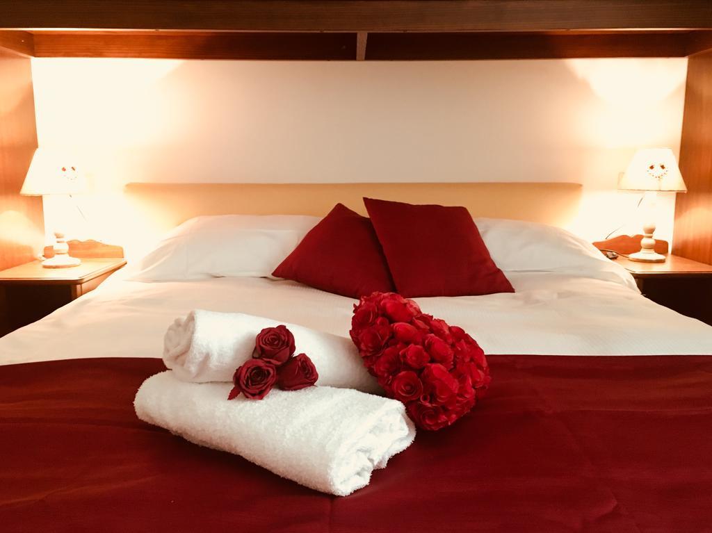 Apartament Residenza Eleonora Temù Zewnętrze zdjęcie