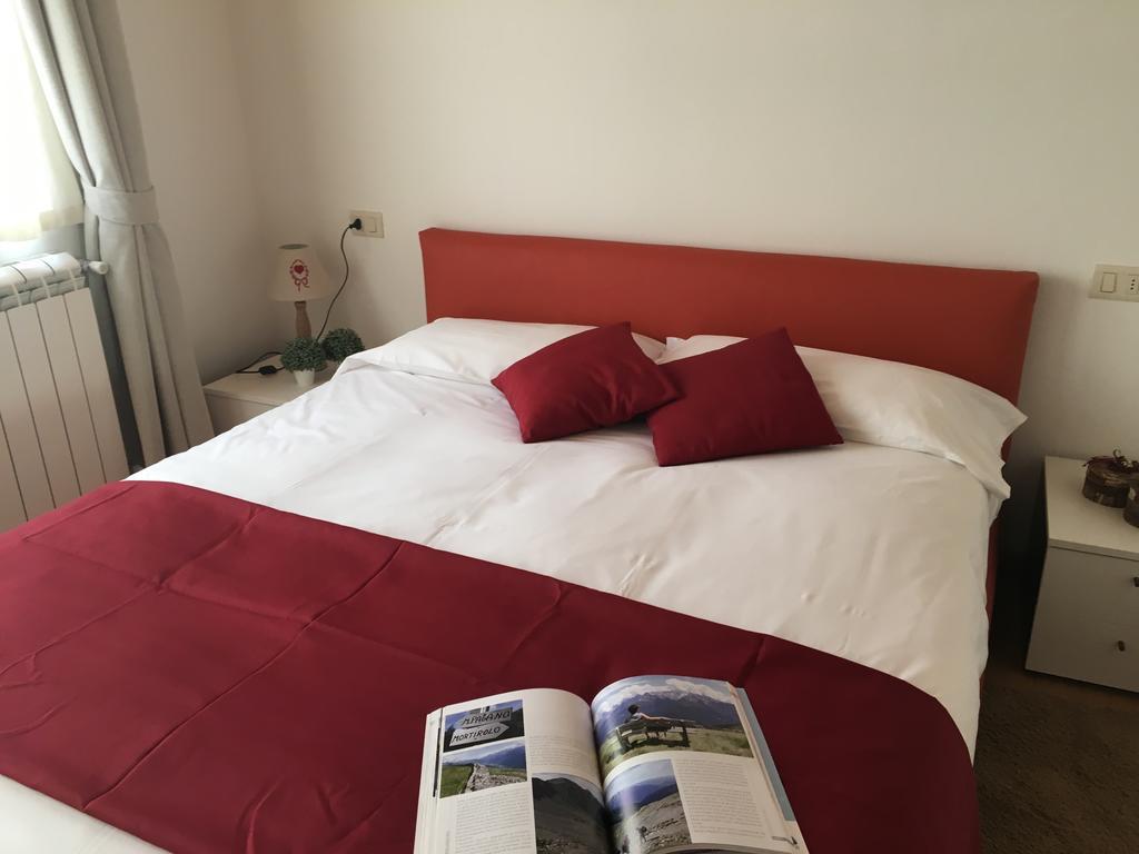 Apartament Residenza Eleonora Temù Zewnętrze zdjęcie